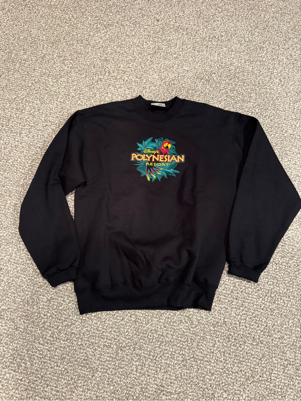Vintage Walt Disney World Polynesian Village Resort Black Parrot Crewneck